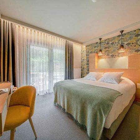 La Libellule Hotel Боранг Екстериор снимка