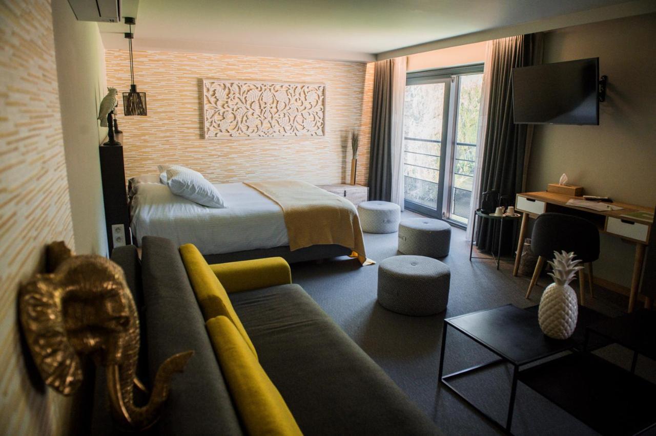 La Libellule Hotel Боранг Екстериор снимка