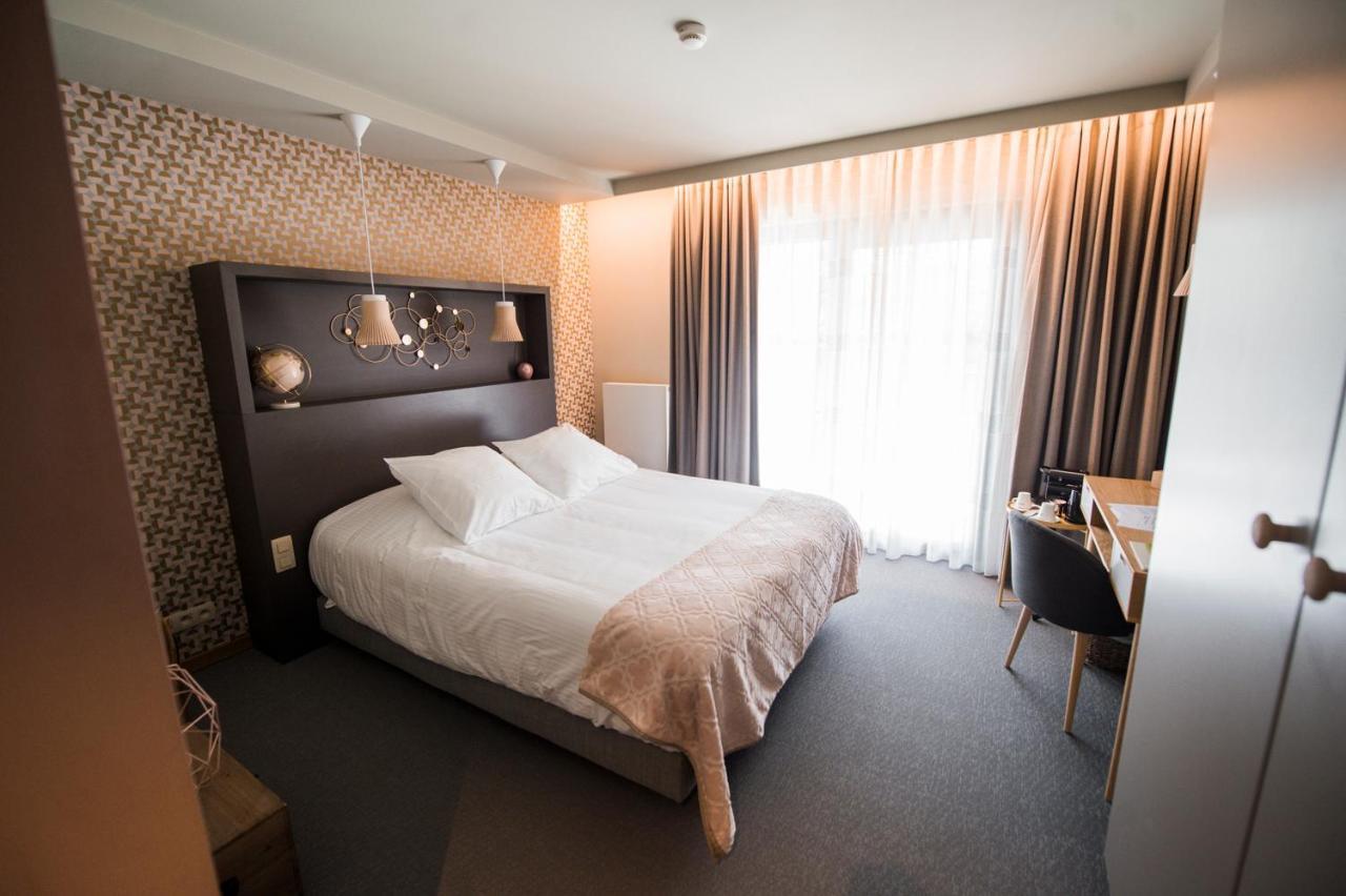 La Libellule Hotel Боранг Екстериор снимка